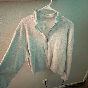 NWOT Heather Gray Fabletics Crop 1/2 Zip Hoodie